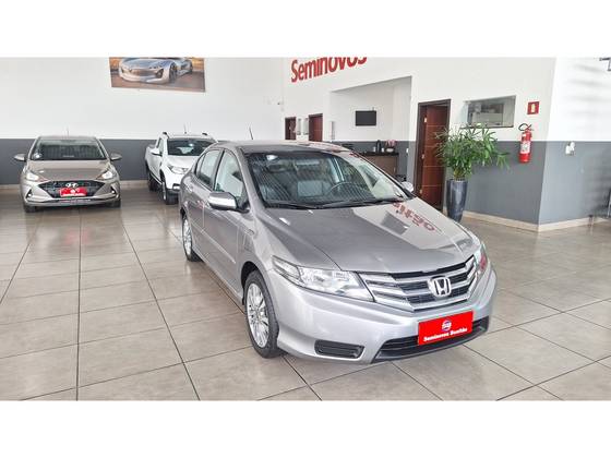 HONDA CITY 1.5 EX 16V FLEX 4P AUTOMÁTICO HONDA CITY 1.5 EX 16V FLEX 4P AUTOMÁTICO